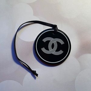 CHANEL gadget de perfumería .